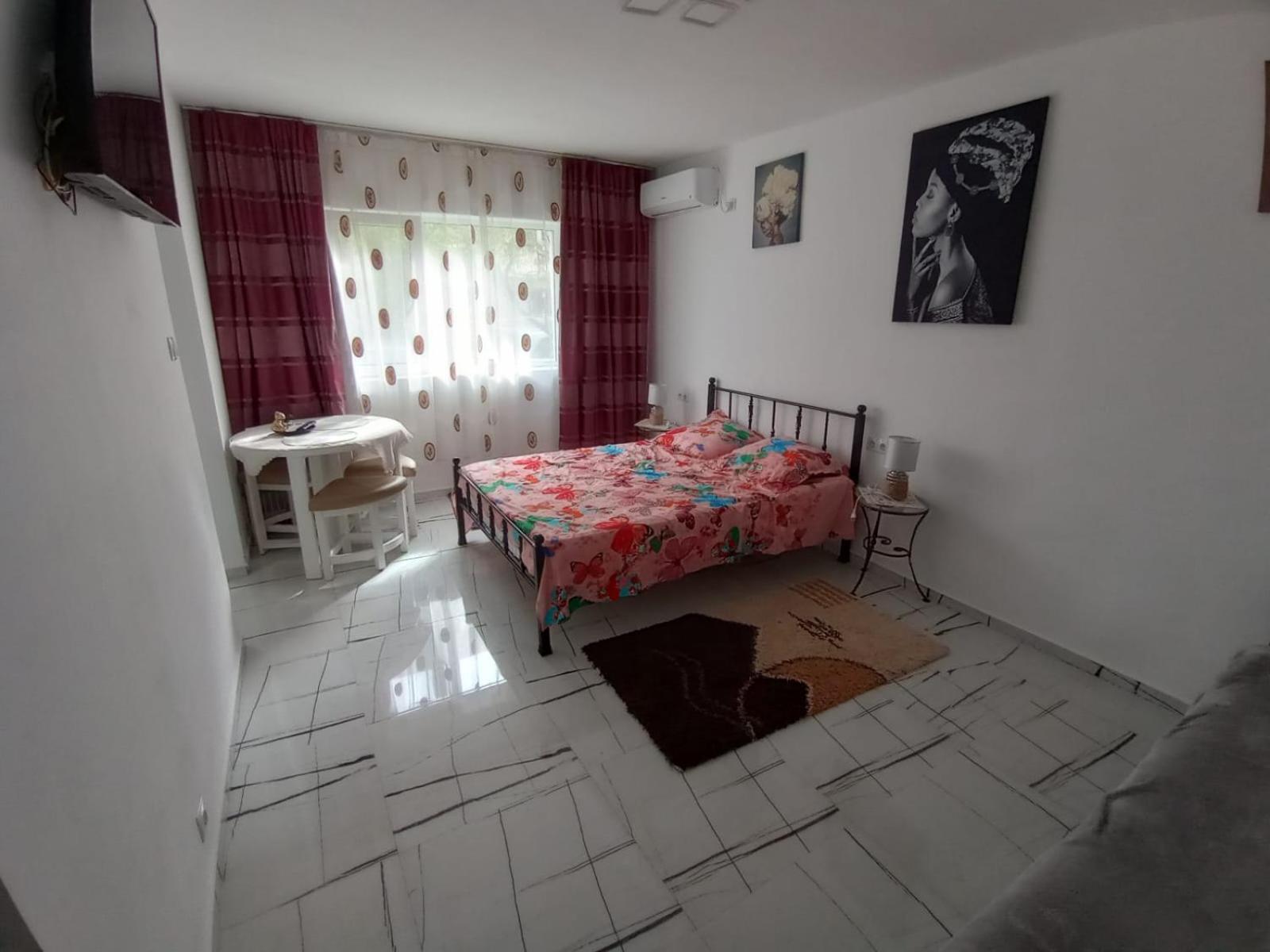 Apartament Timeea Băile Herculane Exteriör bild